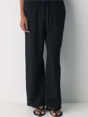 Aritzia x Little Moon Airplush Cotton Sail Pants XL
